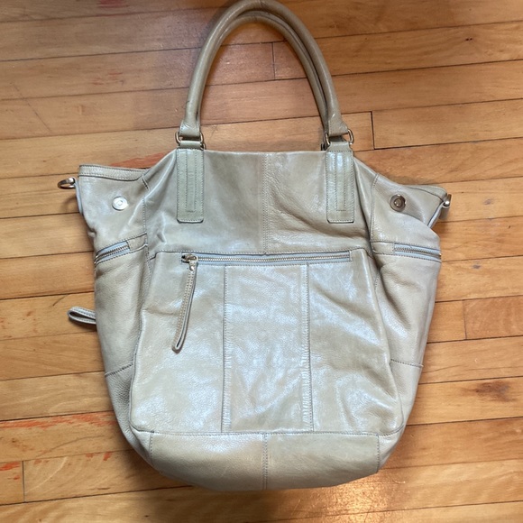 Day & Mood Hannah Zip Bag in Cream-colored Leather - Picture 3 of 16